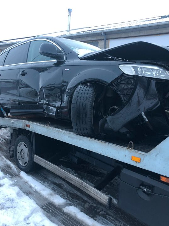 Tout pieces AUDI Q7 4.2tdi