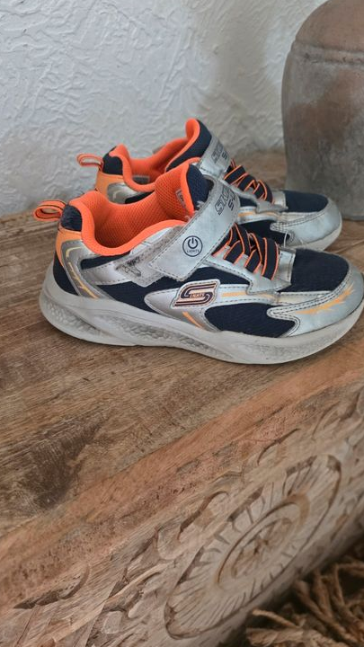 Baskets enfants 31 et 32