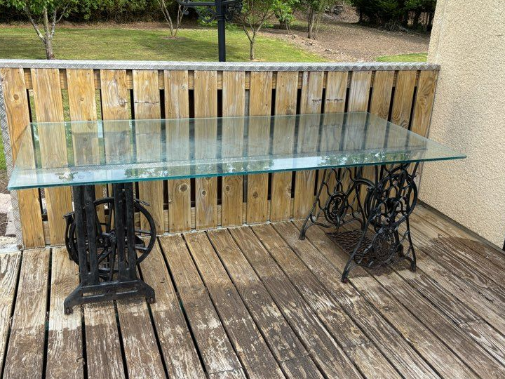 Table vitrée d’extérieur