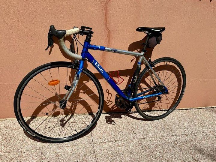 Vélo de course en aluminium Btwin Taille M Révisé