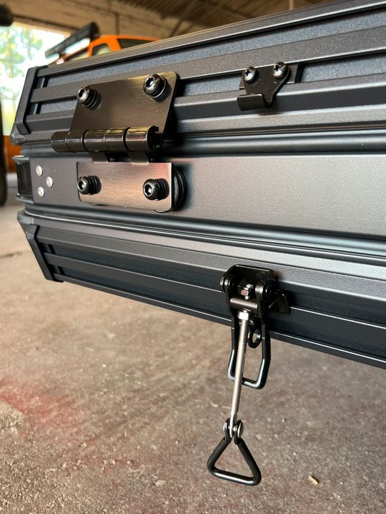 ☀️ Tente de toit coque rigide Rock Cruiser Pro Wild Land
