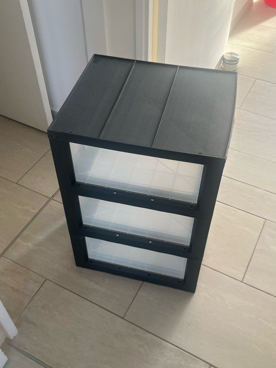 Tiroirs rangement plastiques