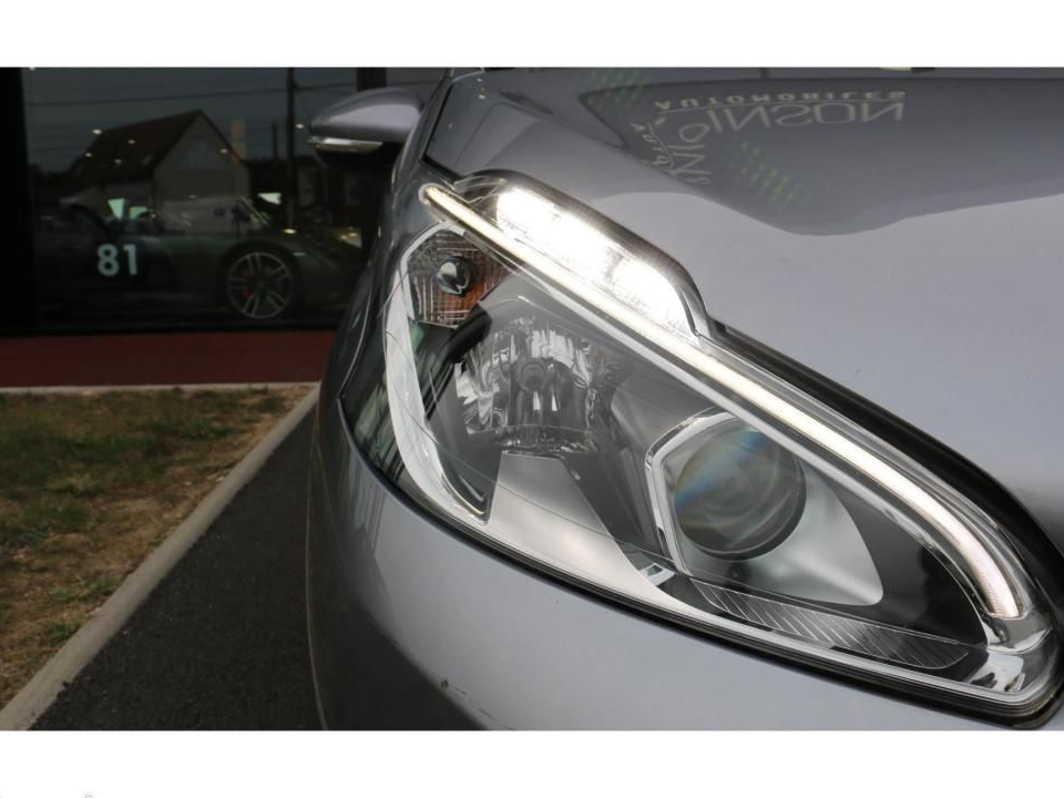 Peugeot 208 1.2 82 Active