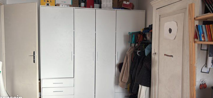Armoire penderie très grande
