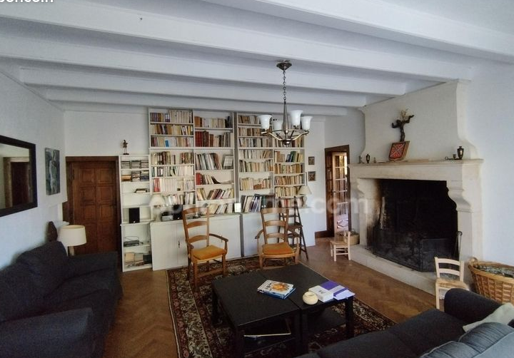 Maison 8 pièces 200 m²