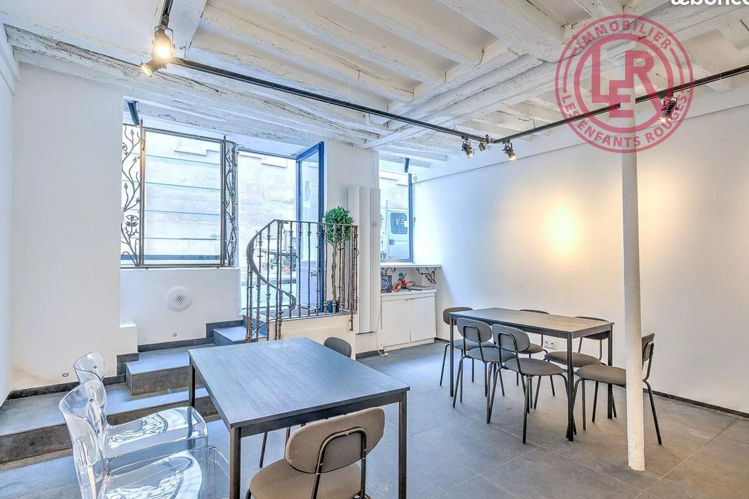 Local commercial 29 m² Paris 4ème