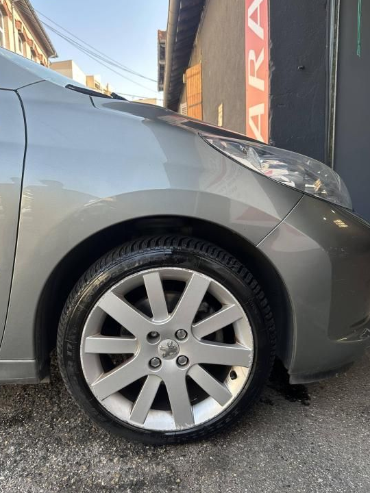 Peugeot 207 1.6 HDi110 Sport FAP