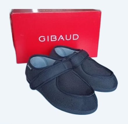 Paire de chaussures/chaussons Gibaud– taille 40 – 12 euros