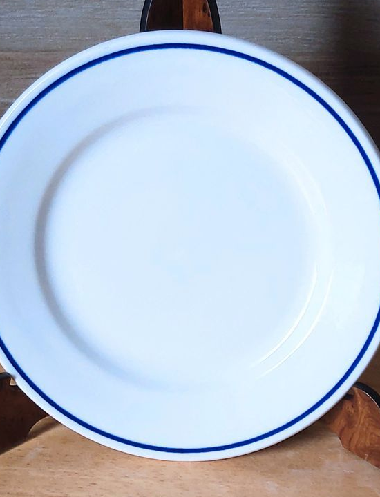 🌹 Assiette porcelaine Pyroblanc - Porcelaine hôtelière des années 60 / 70