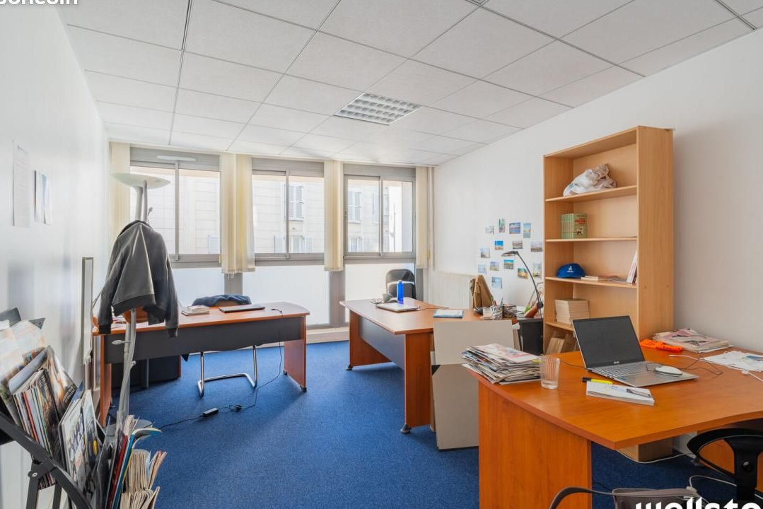 Bureaux 297 m²