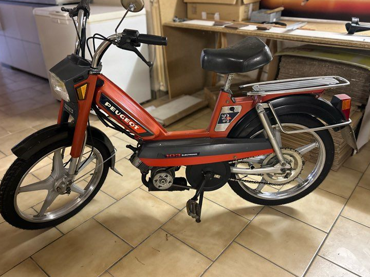 Mobylette 103 Peugeot