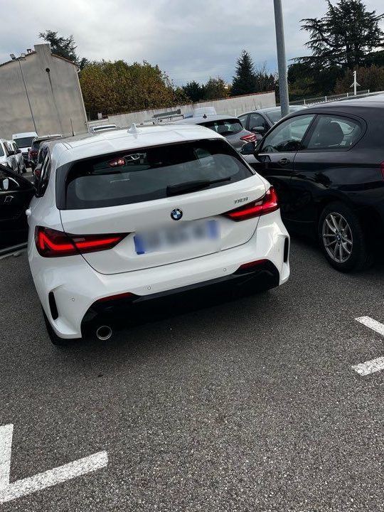 BMW série 1 F40 118i