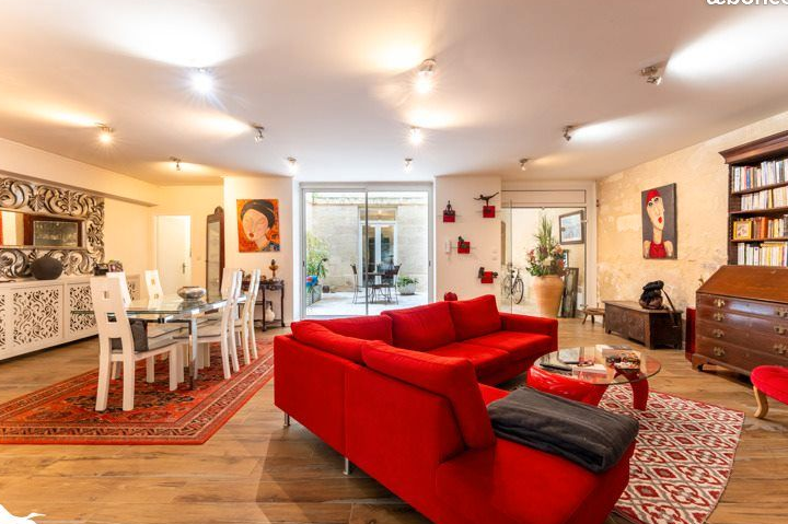 Appartement 4 pièces 147 m²